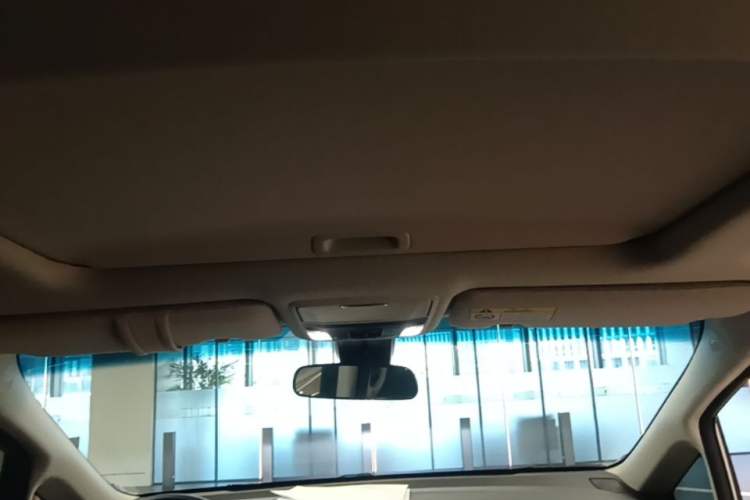 Used Honda Elysion 2019 2.0L Hybrid Luxury Edition Headliner
