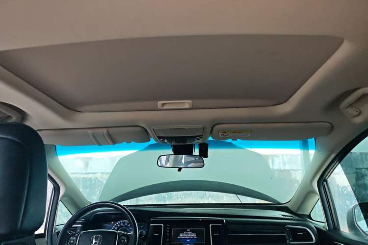 Used Honda Elysion 2019 2.0L Hybrid Luxury Edition Headliner