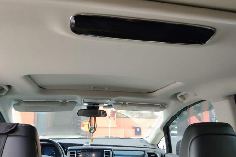 Used Honda Elysion 2019 2.0L Hybrid Luxury Edition Headliner