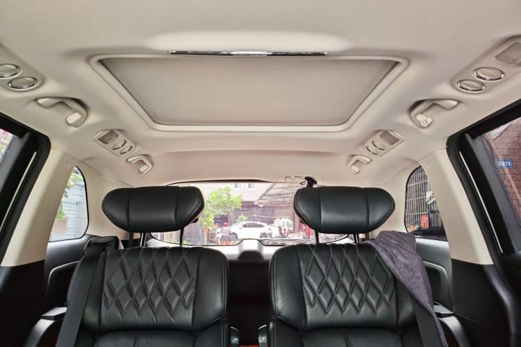 Used Honda Elysion 2019 2.0L Hybrid Luxury Edition Headliner