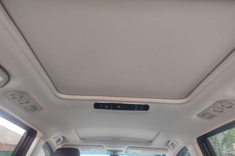 Used Honda Elysion 2019 2.0L Hybrid Luxury Edition Headliner
