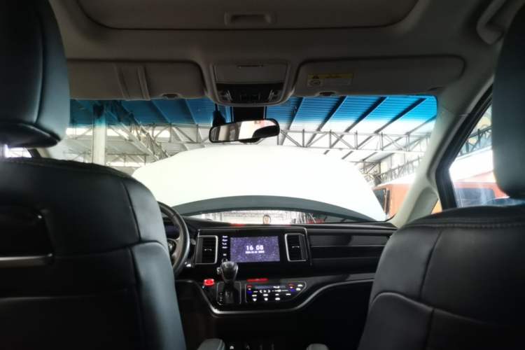 Used Honda Elysion 2019 2.0L Hybrid Luxury Edition Headliner