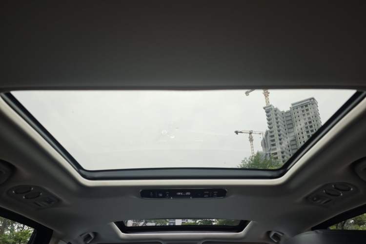 Used Honda Elysion 2019 2.0L Hybrid Luxury Edition Headliner