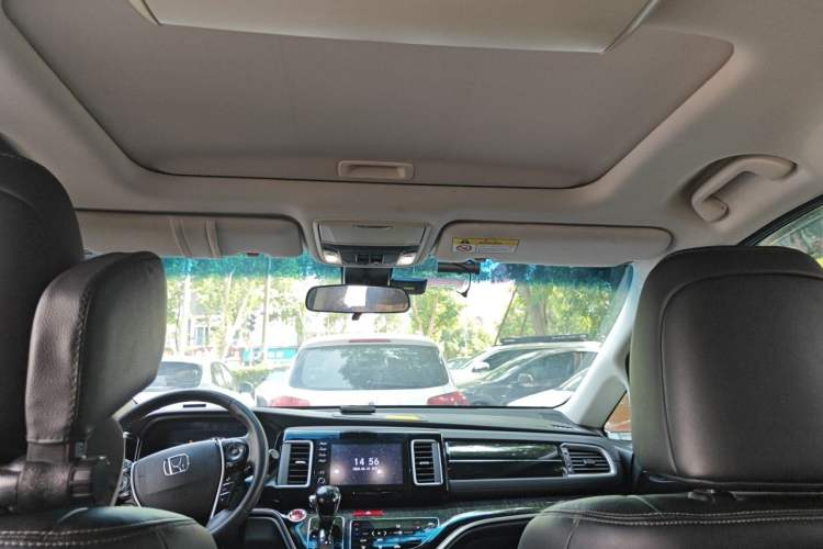 Used Honda Elysion 2019 2.0L Hybrid Luxury Edition Headliner