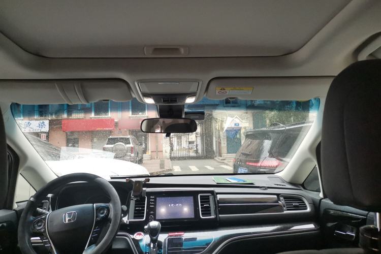 Used Honda Elysion 2019 2.0L Hybrid Luxury Edition Headliner