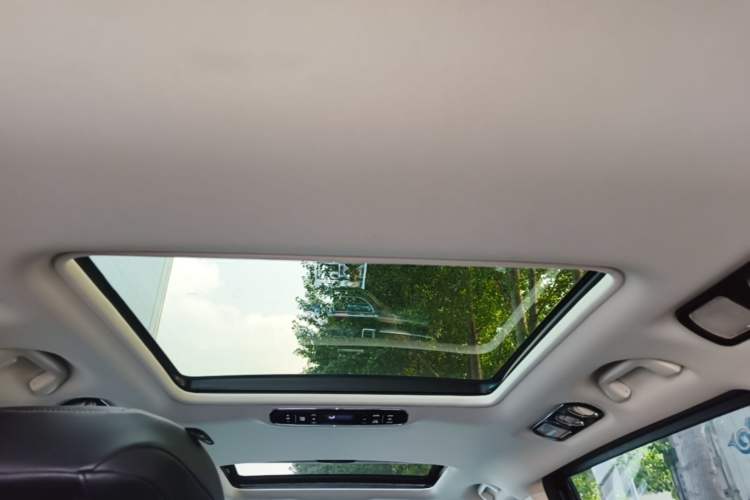 Used Honda Elysion 2019 2.0L Hybrid Supreme Edition Headliner