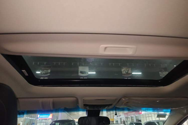 Used Honda Elysion 2019 2.0L Hybrid Luxury Edition Headliner