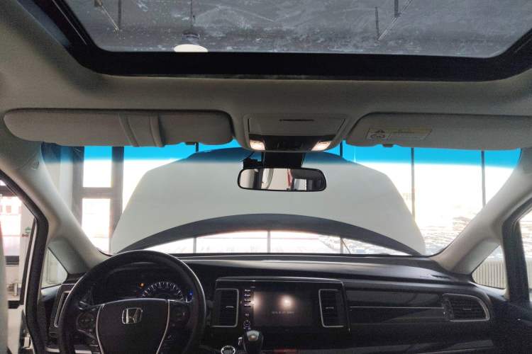 Used Honda Elysion 2019 2.0L Hybrid Luxury Edition Headliner