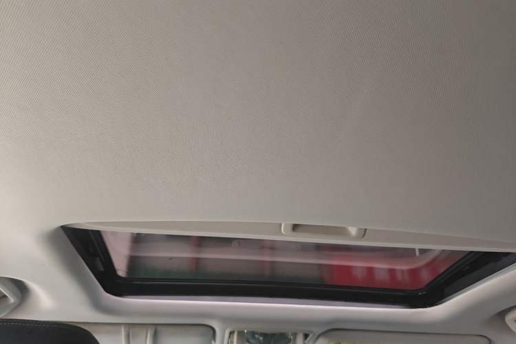 Used Honda Elysion 2019 2.0L Hybrid Luxury Edition Headliner