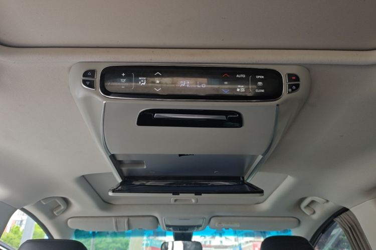 Used Honda Elysion 2019 2.0L Hybrid Luxury Edition Headliner
