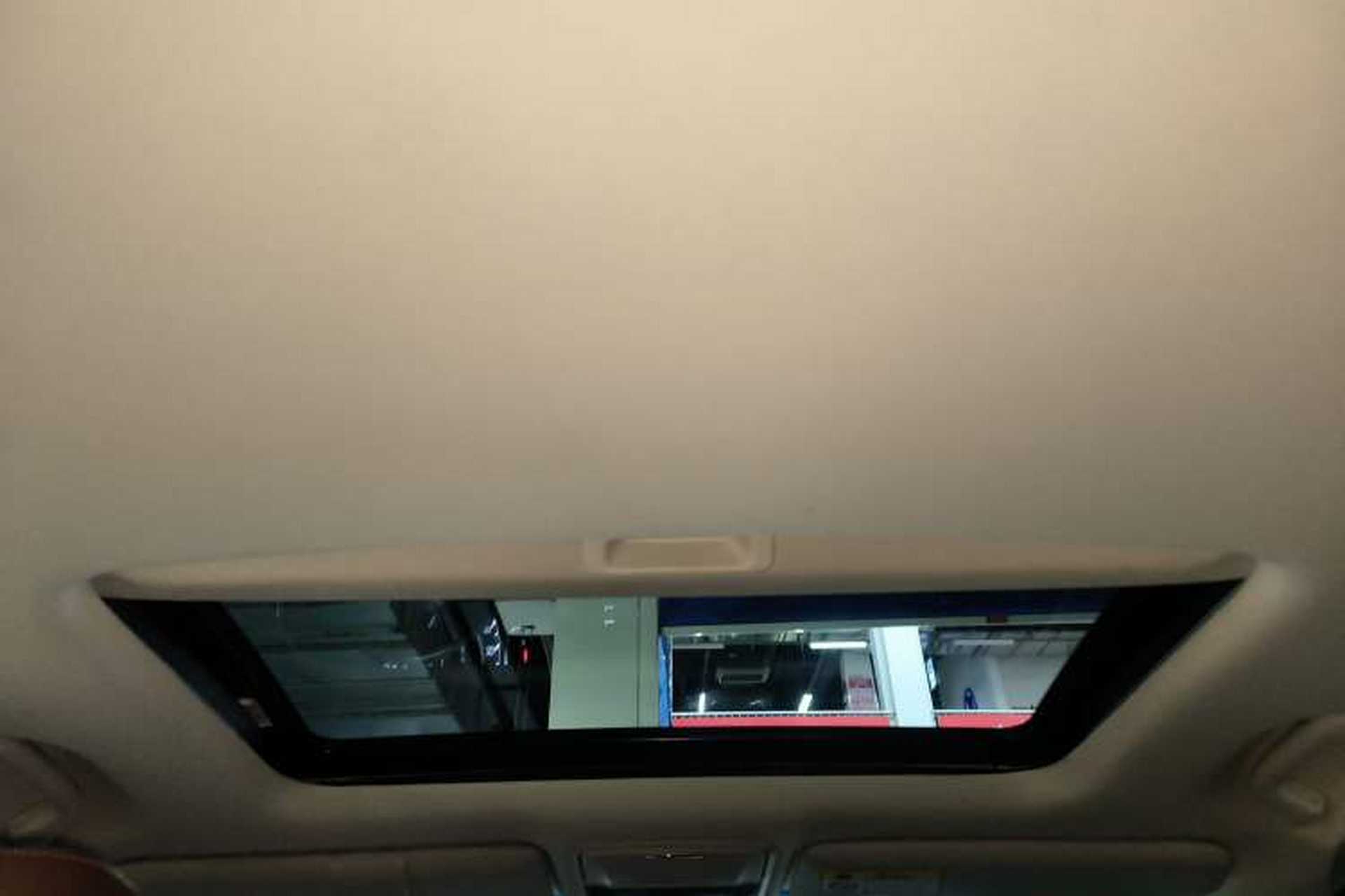 Used Honda Elysion 2019 2.0L Hybrid Supreme Edition Headliner