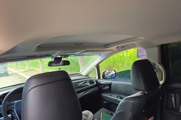 Used Honda Elysion 2019 2.0L Hybrid Luxury Edition Headliner