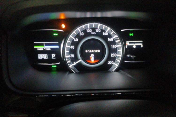 Used Honda Elysion 2019 2.0L Hybrid Luxury Edition Instrument Cluster