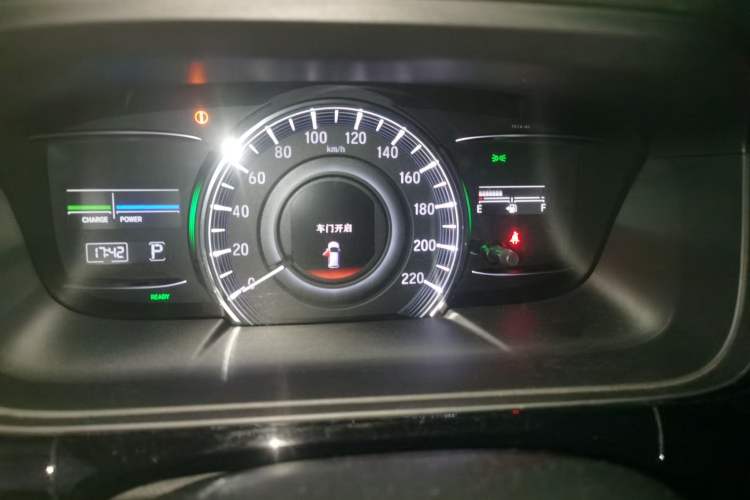 Used Honda Elysion 2019 2.0L Hybrid Luxury Edition Instrument Cluster