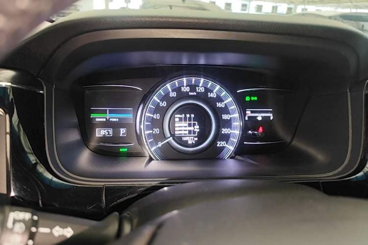 Used Honda Elysion 2019 2.0L Hybrid Luxury Edition Instrument Cluster
