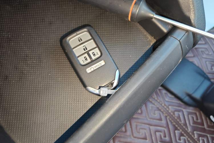 Used Honda Elysion 2019 2.0L Hybrid Supreme Edition Interior 1