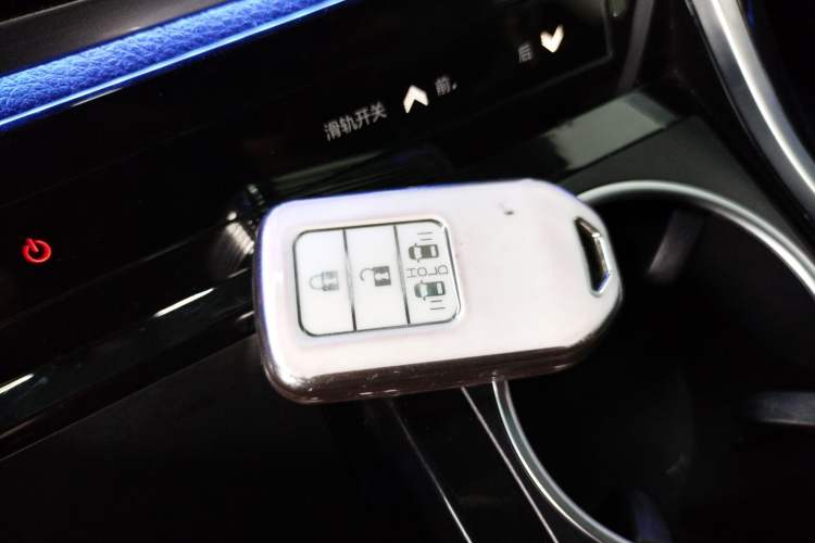 Used Honda Elysion 2019 2.0L Hybrid Luxury Edition Interior 1