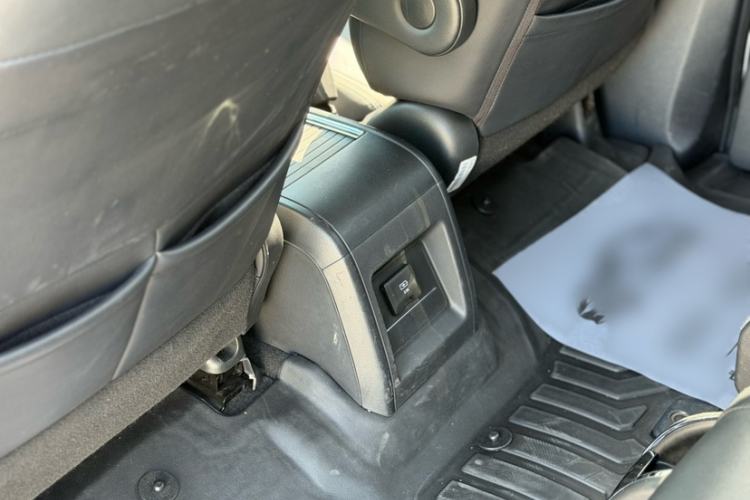 Used Honda Elysion 2019 2.0L Hybrid Comfort Edition Interior 10