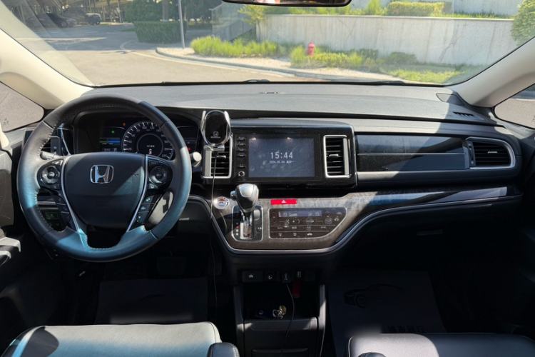 Used Honda Elysion 2019 2.0L Hybrid Comfort Edition Interior 2