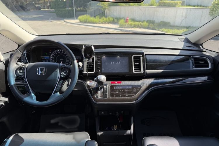 Used Honda Elysion 2019 2.0L Hybrid Comfort Edition Interior 2