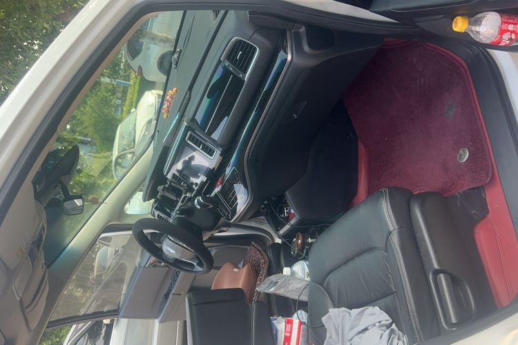 Used Honda Elysion 2019 2.0L Hybrid Supreme Edition Interior 5