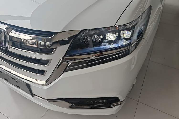 Used Honda Elysion 2019 2.0L Hybrid Luxury Edition Left Front Headlight