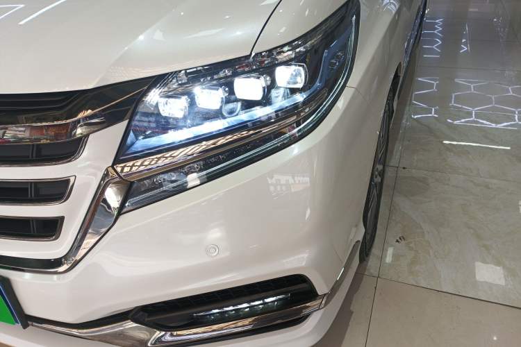 Used Honda Elysion 2019 2.0L Hybrid Luxury Edition Left Front Headlight