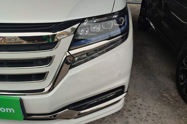 Used Honda Elysion 2019 2.0L Hybrid Supreme Edition Left Front Headlight