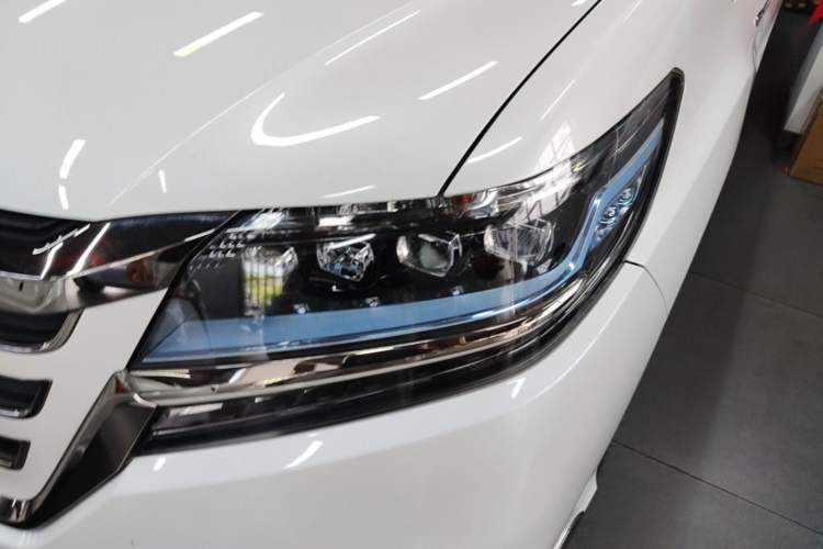 Used Honda Elysion 2019 2.0L Hybrid Luxury Edition Left Front Headlight