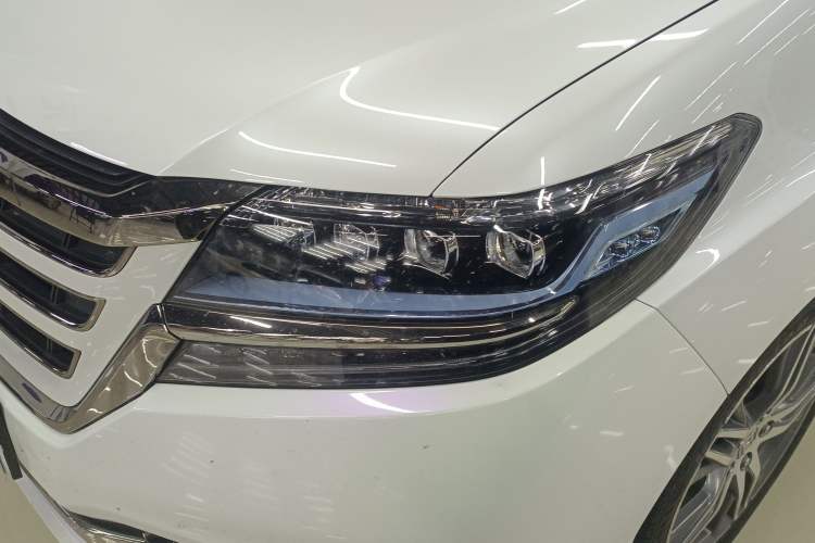 Used Honda Elysion 2019 2.0L Hybrid Luxury Edition Left Front Headlight