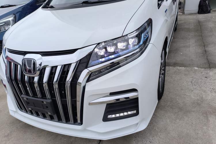 Used Honda Elysion 2019 2.0L Hybrid Comfort Edition Left Front Headlight