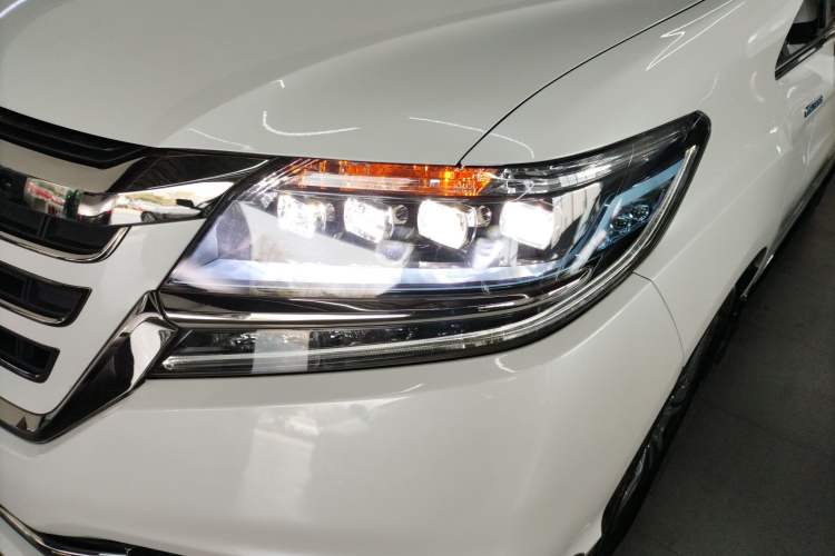 Used Honda Elysion 2019 2.0L Hybrid Luxury Edition Left Front Headlight
