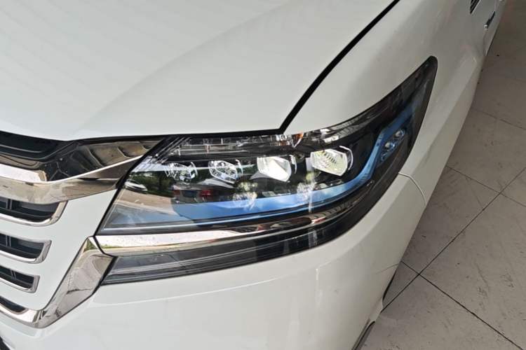 Used Honda Elysion 2019 2.0L Hybrid Luxury Edition Left Front Headlight