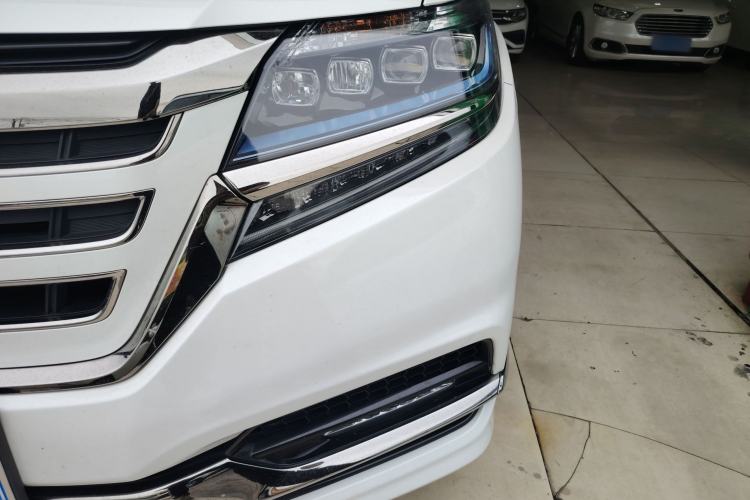 Used Honda Elysion 2019 2.0L Hybrid Luxury Edition Left Front Headlight