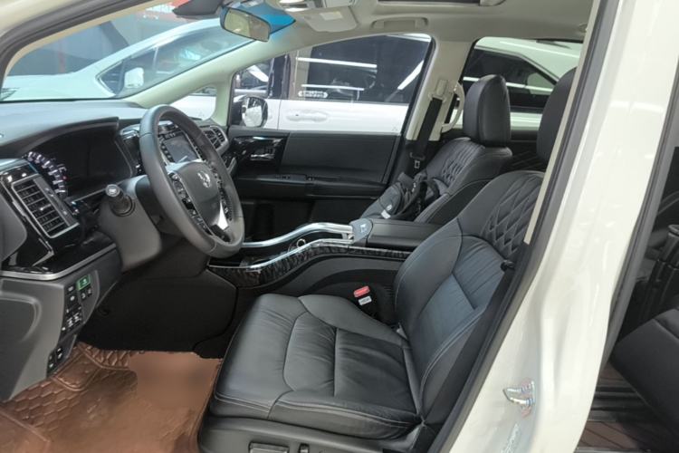 Used Honda Elysion 2019 2.0L Hybrid Comfort Edition Left Front Seat