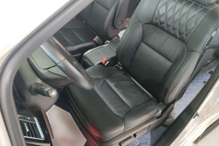 Used Honda Elysion 2019 2.0L Hybrid Luxury Edition Left Front Seat