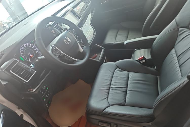 Used Honda Elysion 2019 2.0L Hybrid Luxury Edition Left Front Seat