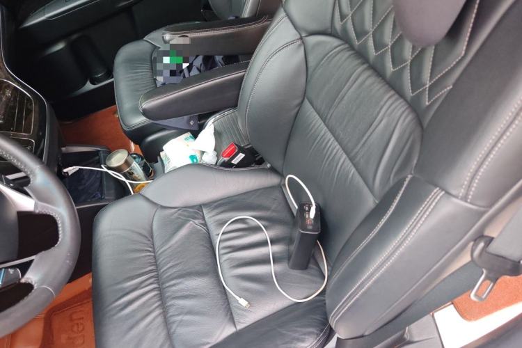 Used Honda Elysion 2019 2.0L Hybrid Luxury Edition Left Front Seat