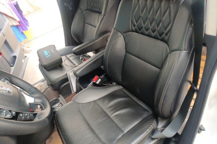 Used Honda Elysion 2019 2.0L Hybrid Luxury Edition Left Front Seat