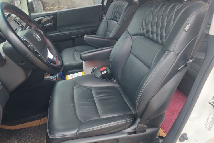 Used Honda Elysion 2019 2.0L Hybrid Luxury Edition Left Front Seat