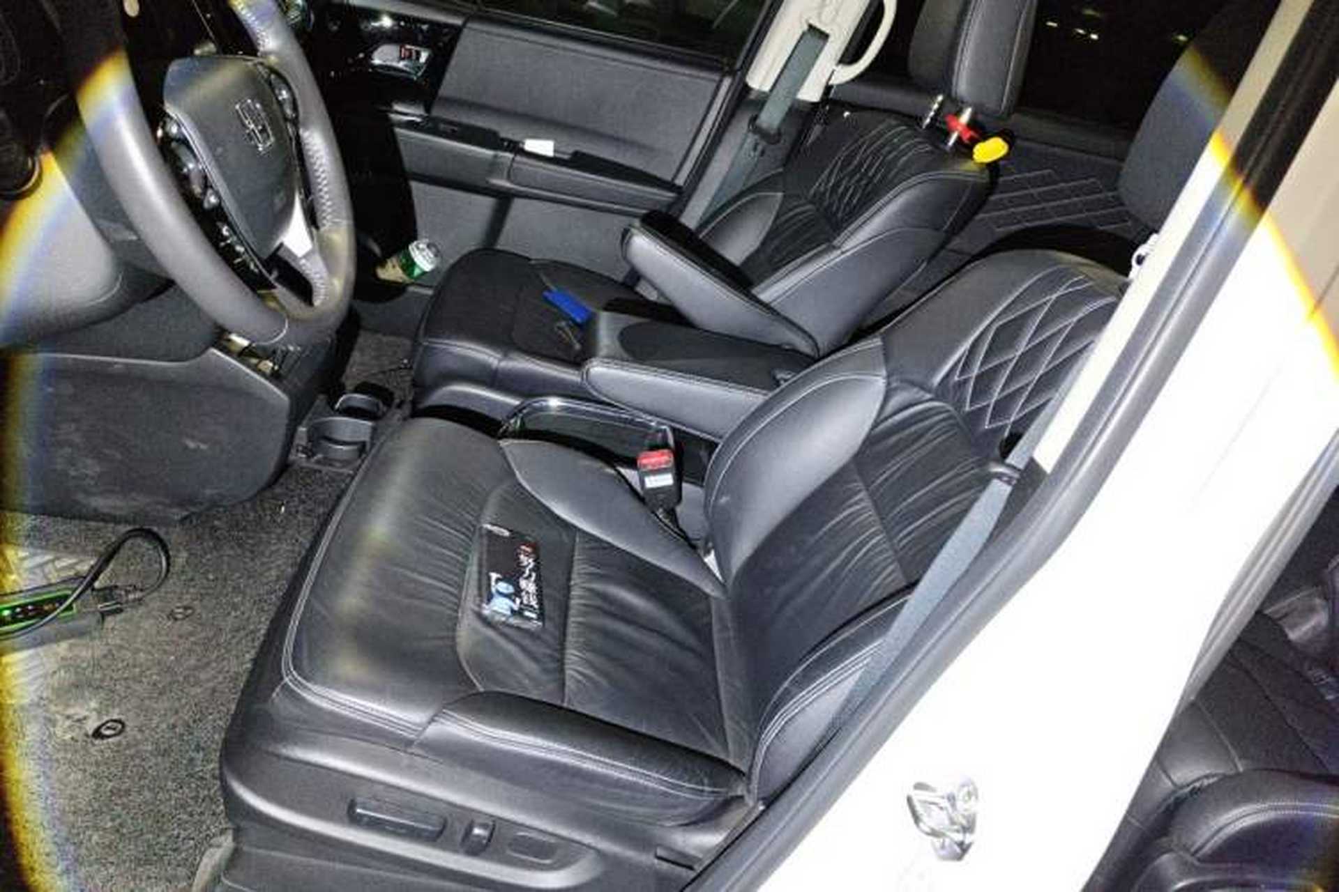 Used Honda Elysion 2019 2.0L Hybrid Luxury Edition Left Front Seat