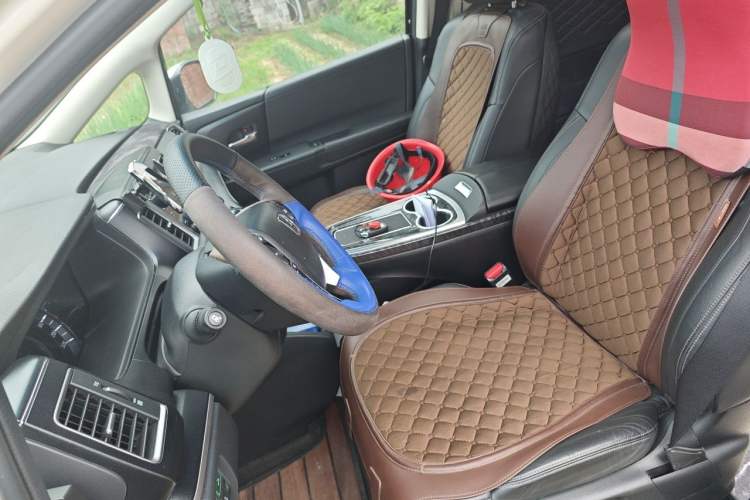 Used Honda Elysion 2019 2.0L Hybrid Luxury Edition Left Front Seat