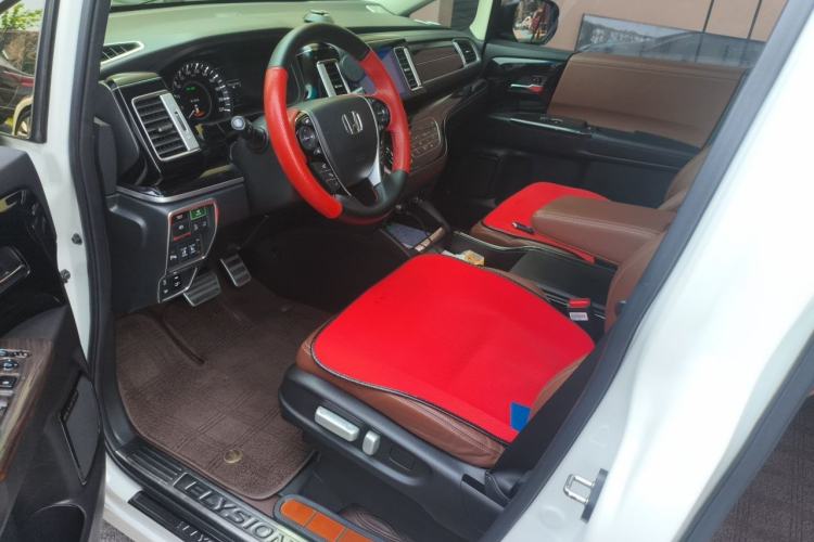 Used Honda Elysion 2019 2.0L Hybrid Supreme Edition Left Front Seat