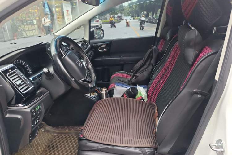 Used Honda Elysion 2019 2.0L Hybrid Luxury Edition Left Front Seat