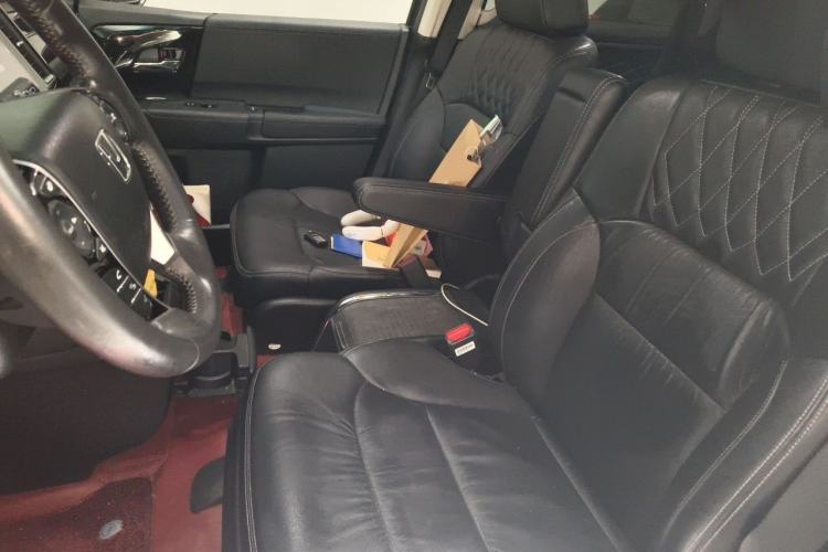 Used Honda Elysion 2019 2.0L Hybrid Supreme Edition Left Front Seat
