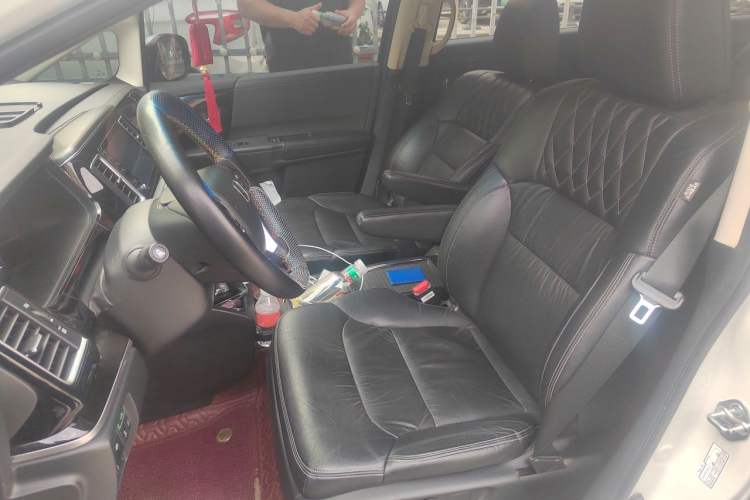 Used Honda Elysion 2019 2.0L Hybrid Luxury Edition Left Front Seat