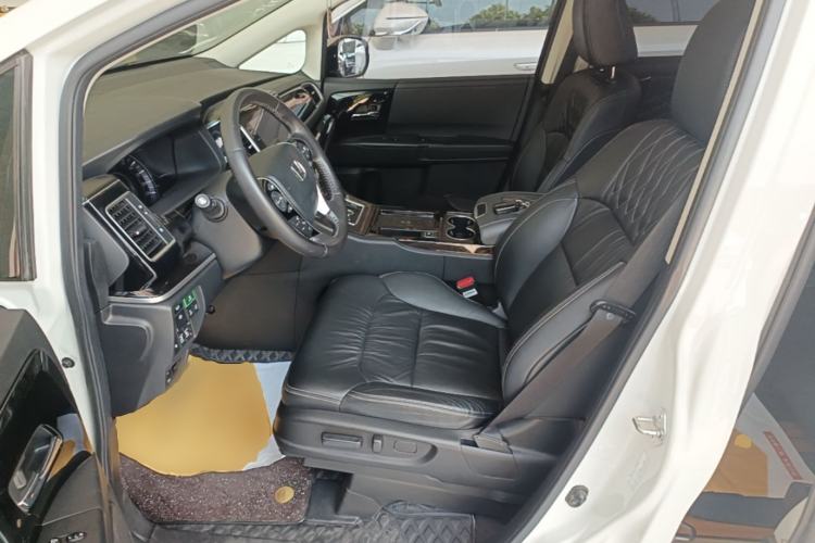 Used Honda Elysion 2019 2.0L Hybrid Luxury Edition Left Front Seat
