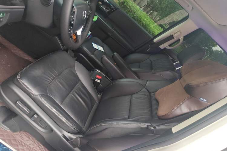Used Honda Elysion 2019 2.0L Hybrid Luxury Edition Left Front Seat