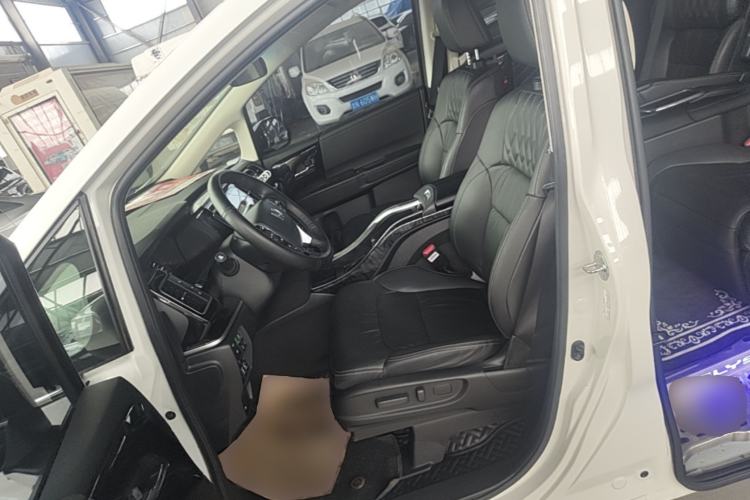 Used Honda Elysion 2019 2.0L Hybrid Comfort Edition Left Front Seat