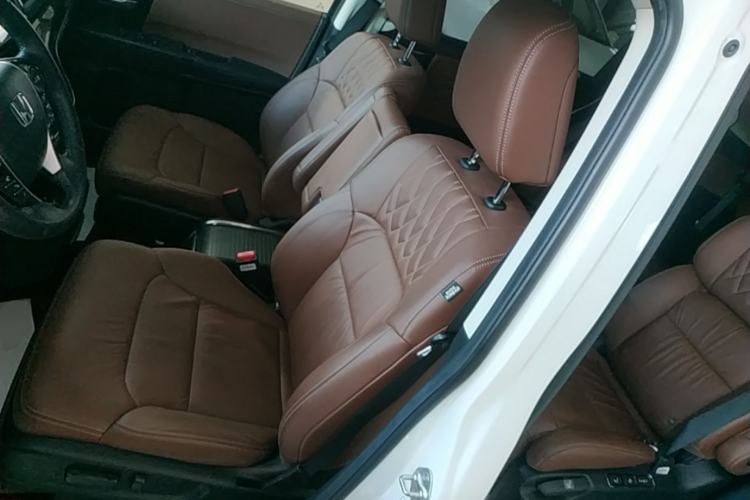 Used Honda Elysion 2019 2.0L Hybrid Supreme Edition Left Front Seat